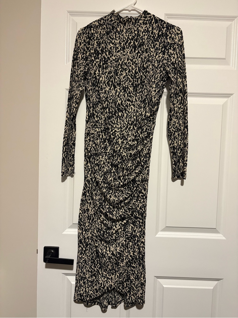 Dynamite Black and Cream Long-Sleeve Printed Maxi Dress